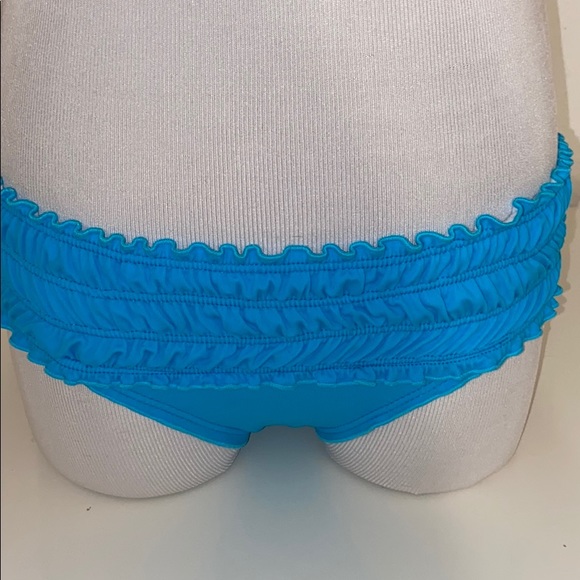 Patricia Ramirez bikini - Picture 4 of 5